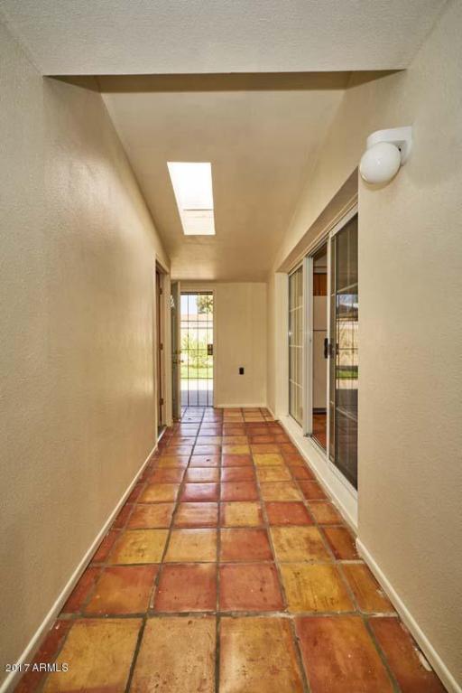 8210 W Montecito Ave, Phoenix, AZ 85033 photo 9