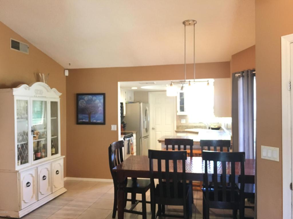 3865 E Whitney Ln, Phoenix, AZ 85032 photo 3