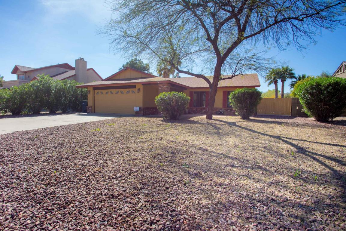 4233 Everett Dr, Phoenix, AZ 85032 photo 2