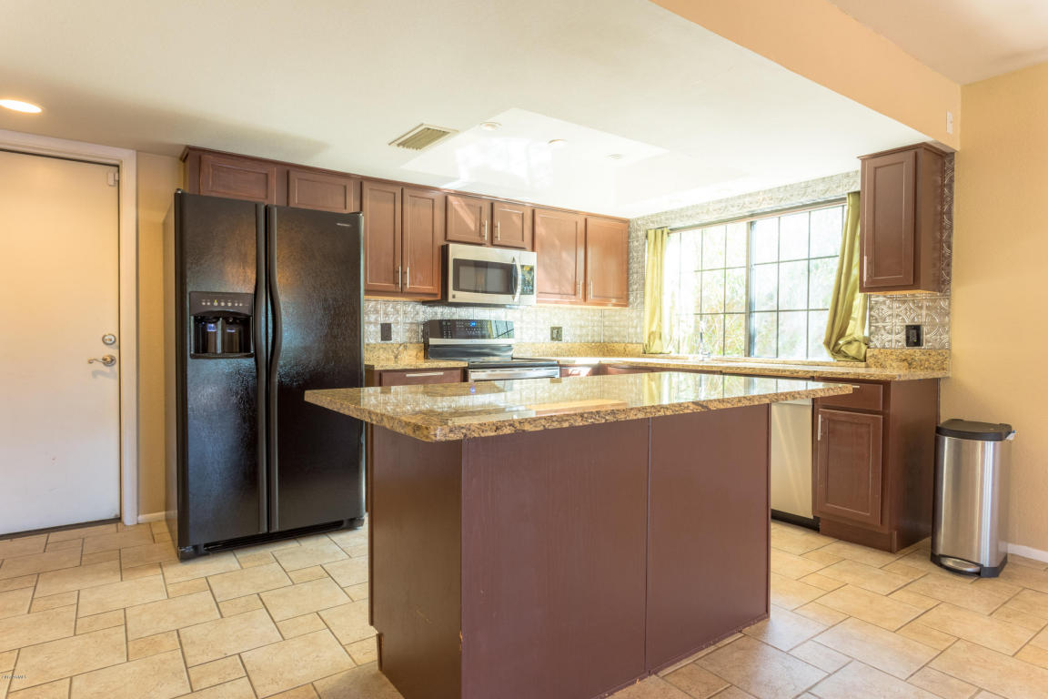 4233 Everett Dr, Phoenix, AZ 85032 photo 8