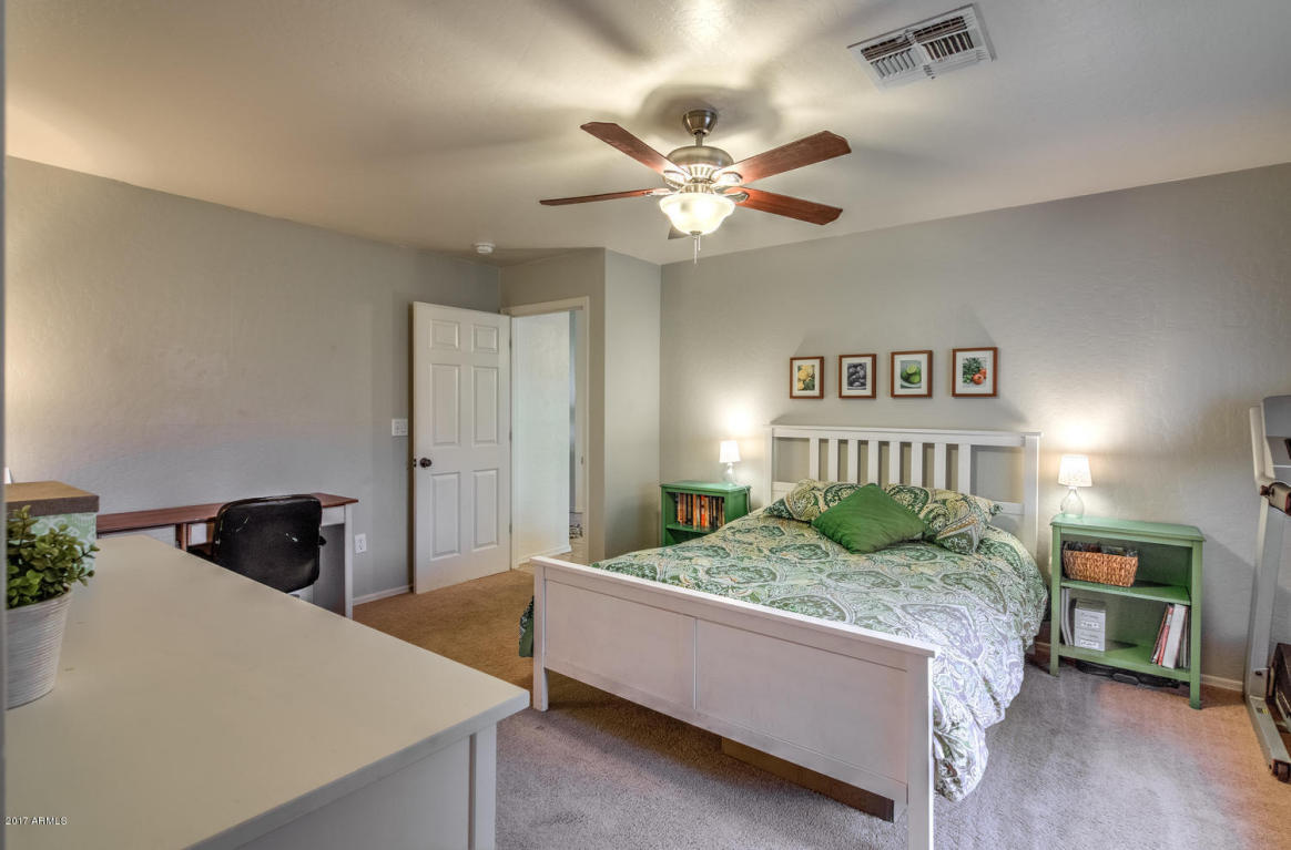 2093 E Brooks St E, Gilbert, AZ 85296 photo 8