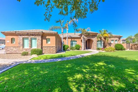 2880 E Clark Dr, Gilbert, AZ 85297 photo 3