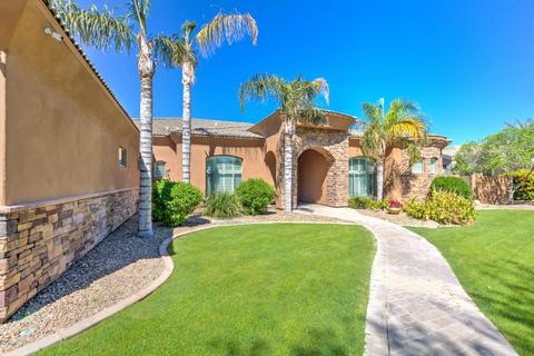 2880 E Clark Dr, Gilbert, AZ 85297 photo 4