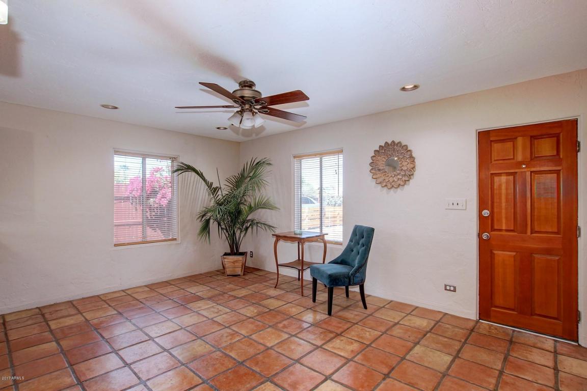 1017 E Indianola Ave, Phoenix, AZ 85014 photo 2