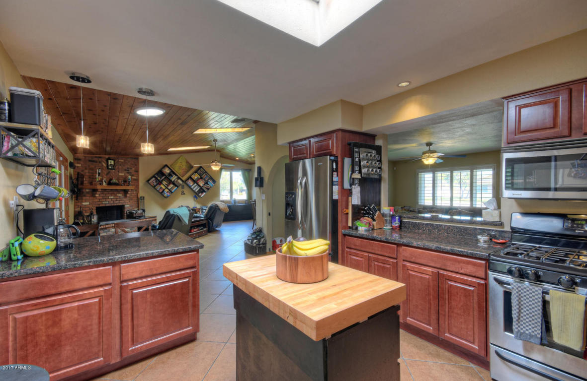 7726 N 11th Ave, Phoenix, AZ 85021 photo 8