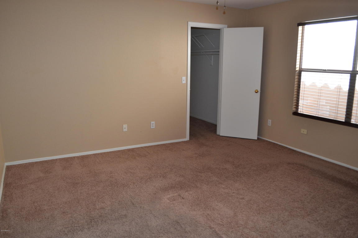 5724 E Flossmoor Cir, Mesa, AZ 85206 photo 6