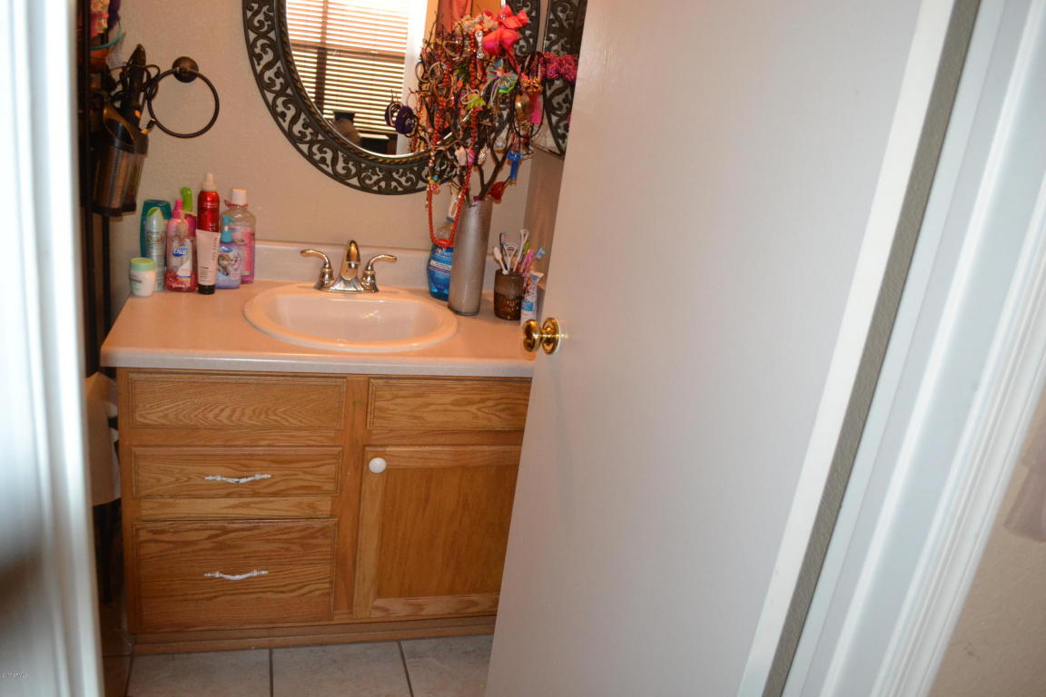 5724 E Flossmoor Cir, Mesa, AZ 85206 photo 8