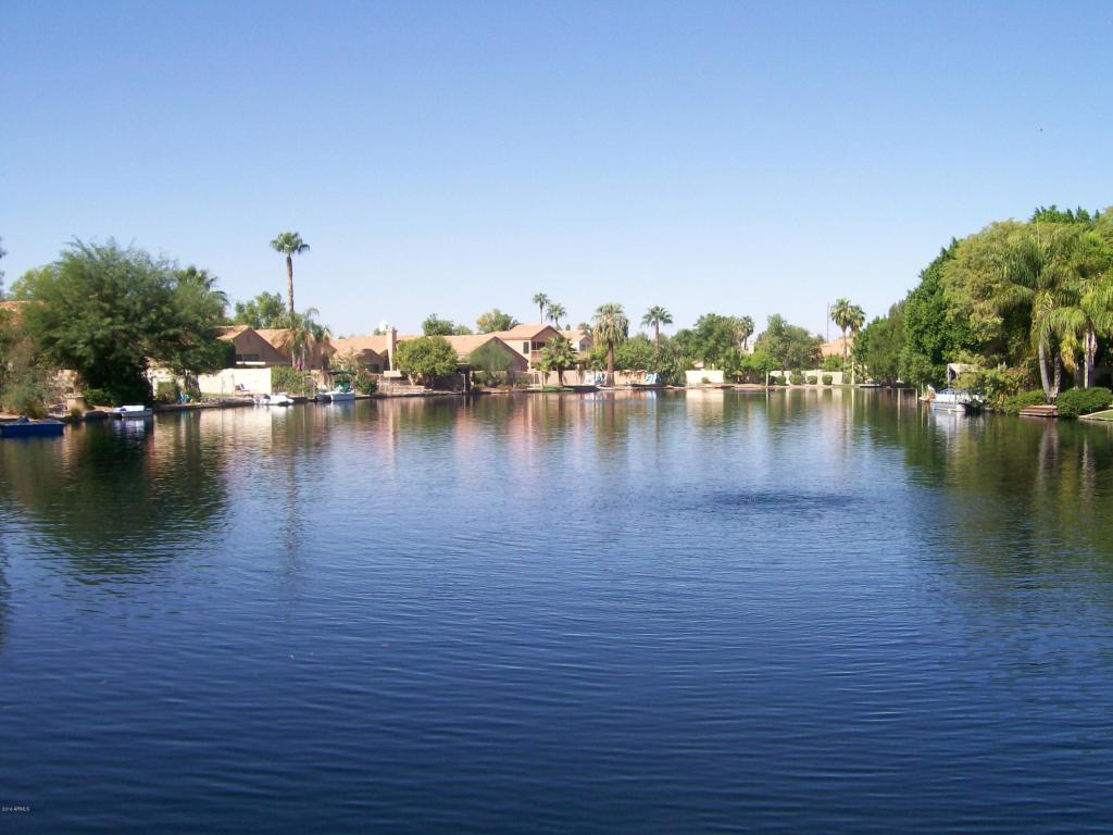 345 E Vaughn Ave, Gilbert, AZ 85234 photo 4
