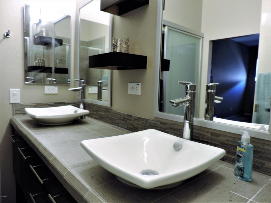1776 E Lafayette Ct, Gilbert, AZ 85298 photo 9