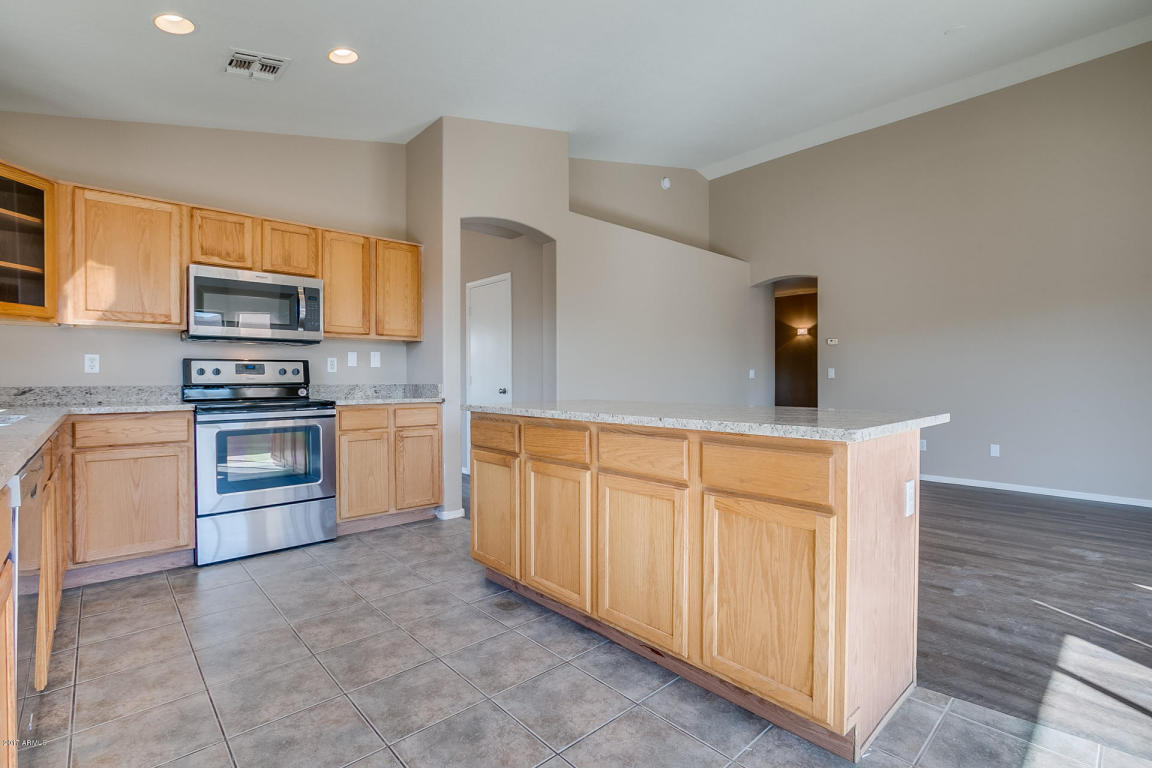 6033 S 13th Ave, Phoenix, AZ 85041 photo 4