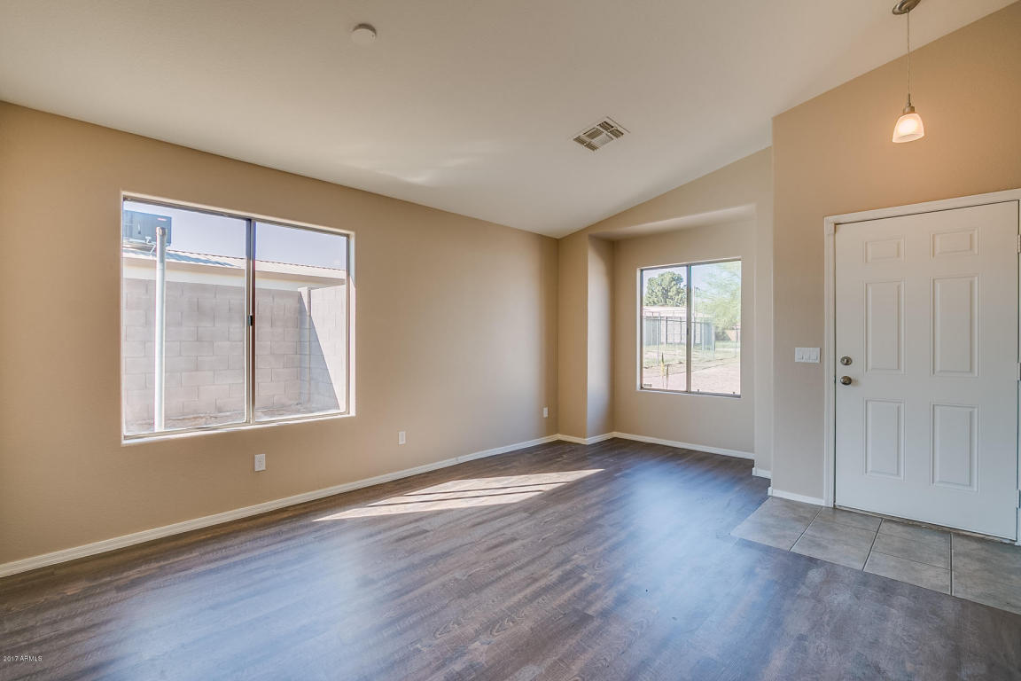 6033 S 13th Ave, Phoenix, AZ 85041 photo 3