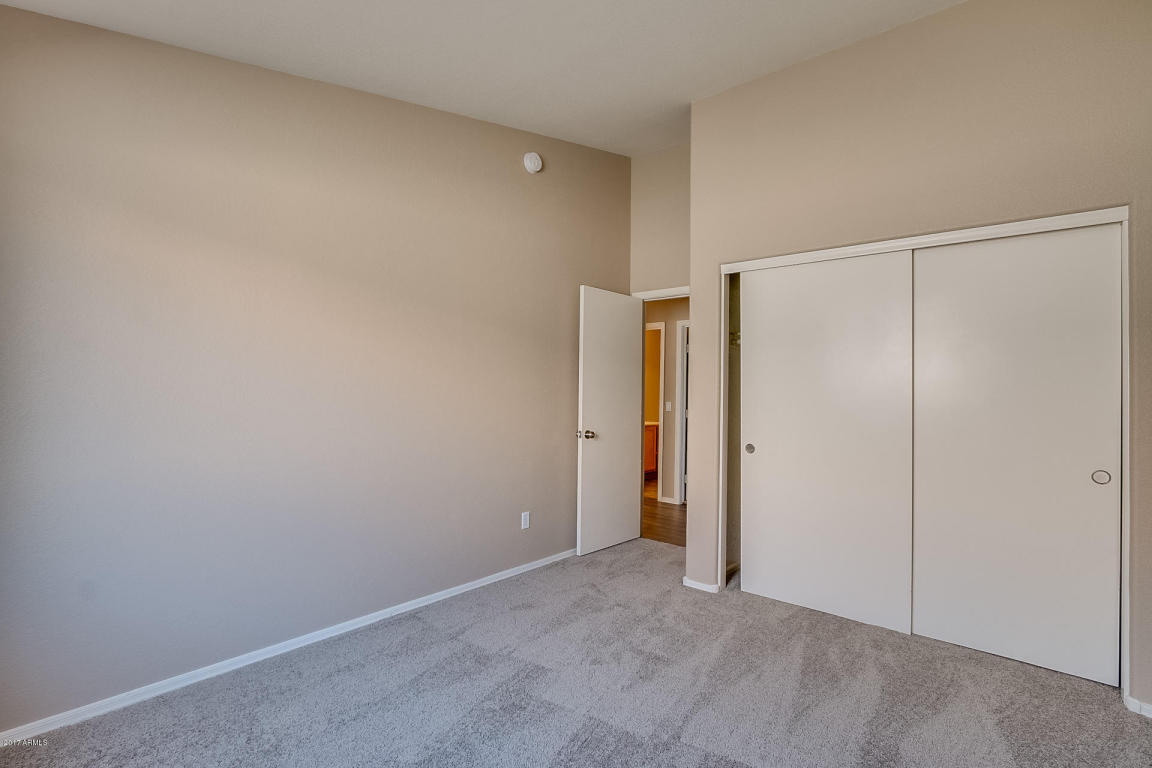 6033 S 13th Ave, Phoenix, AZ 85041 photo 9