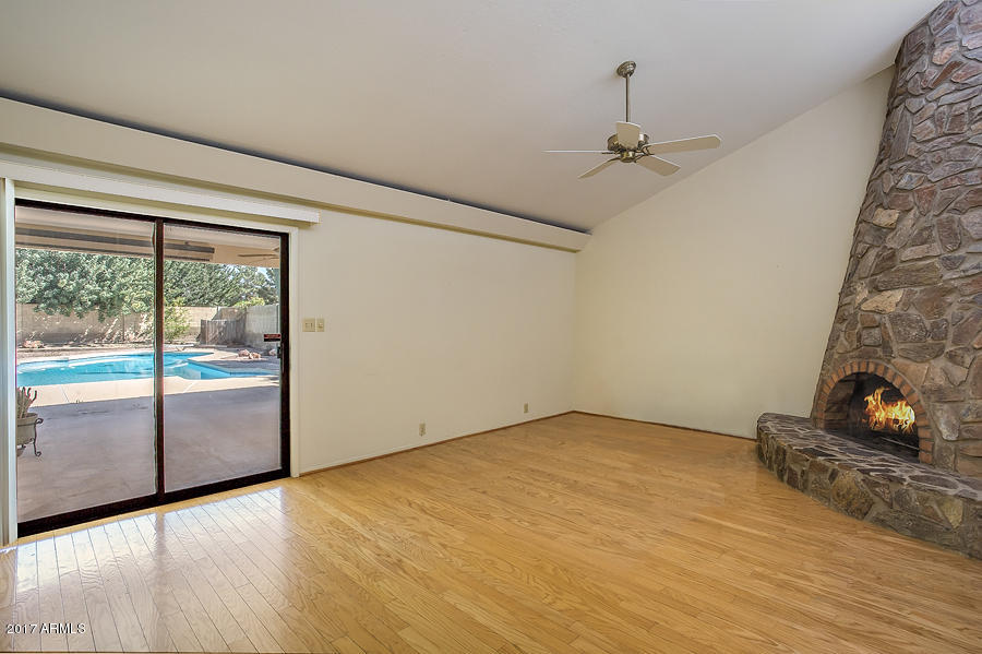 8027 N 3rd Ave, Phoenix, AZ 85021 photo 10