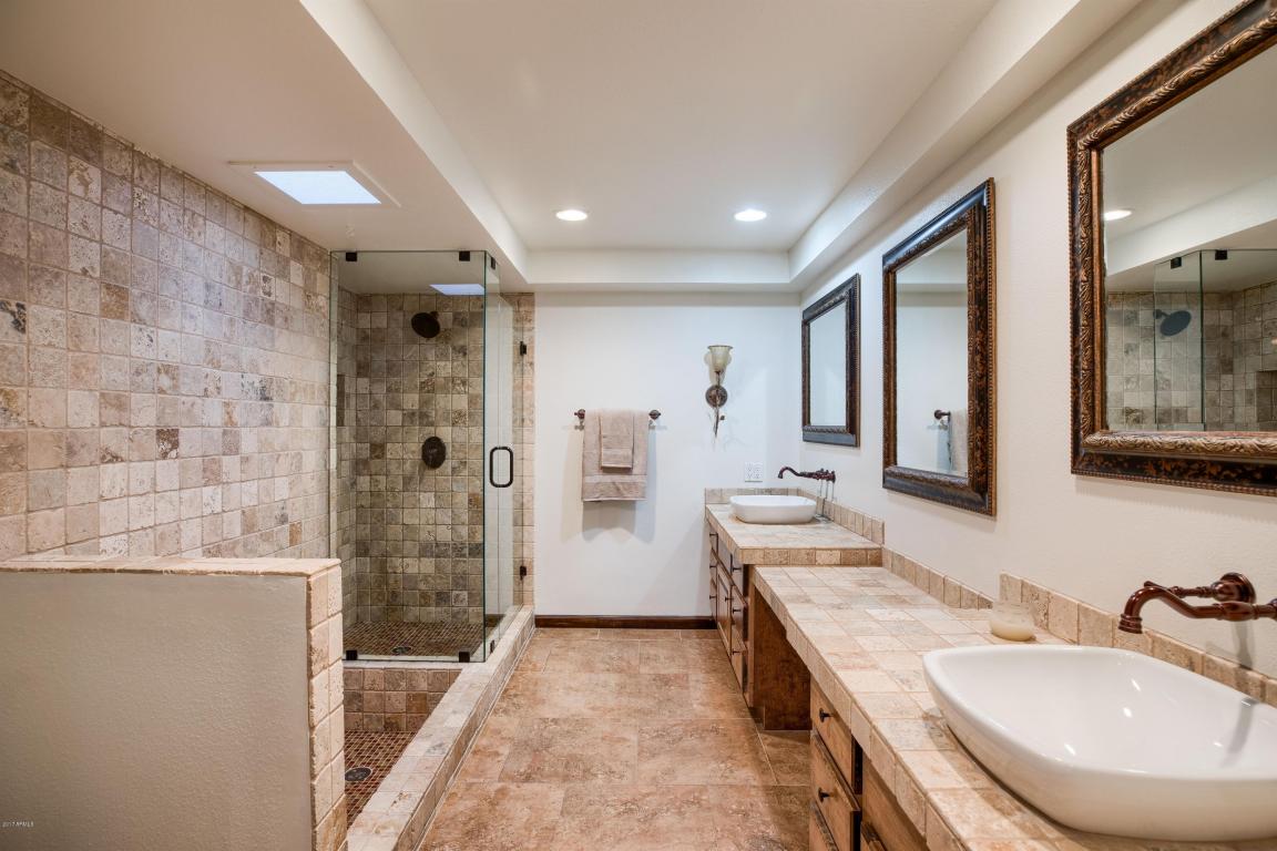 2639 E Beekman Pl, Phoenix, AZ 85016 photo 8