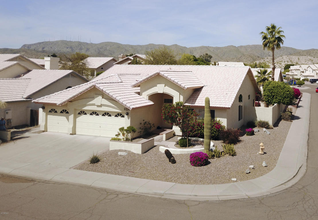 3020 E South Fork Dr, Phoenix, AZ 85048 photo 1