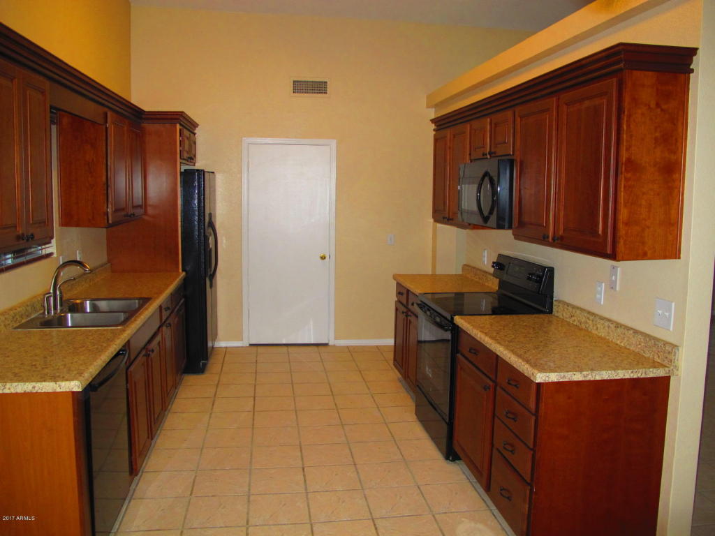 3419 E Oraibi Dr, Phoenix, AZ 85050 photo 7
