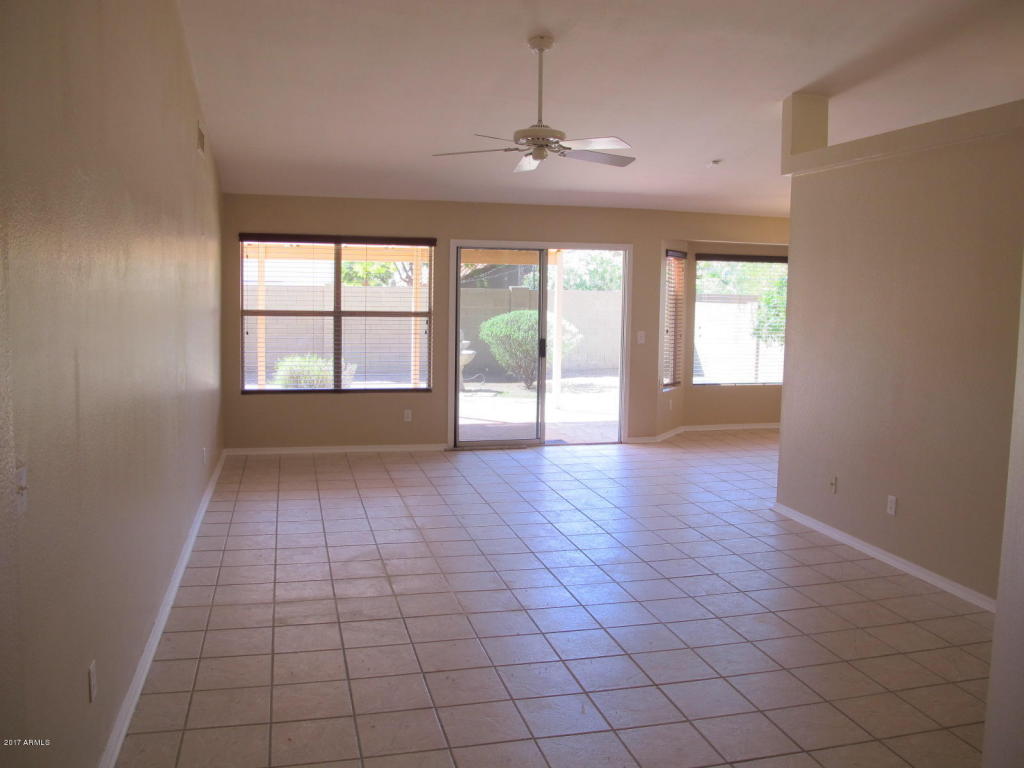 3419 E Oraibi Dr, Phoenix, AZ 85050 photo 9