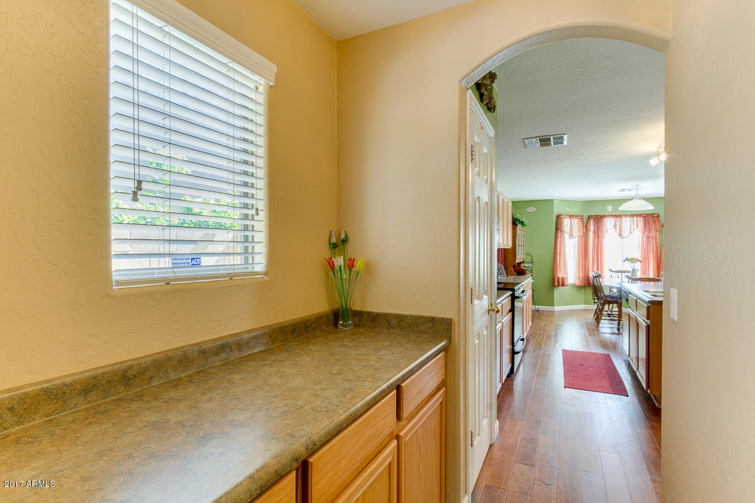 3917 E Sundance Ave, Gilbert, AZ 85297 photo 5