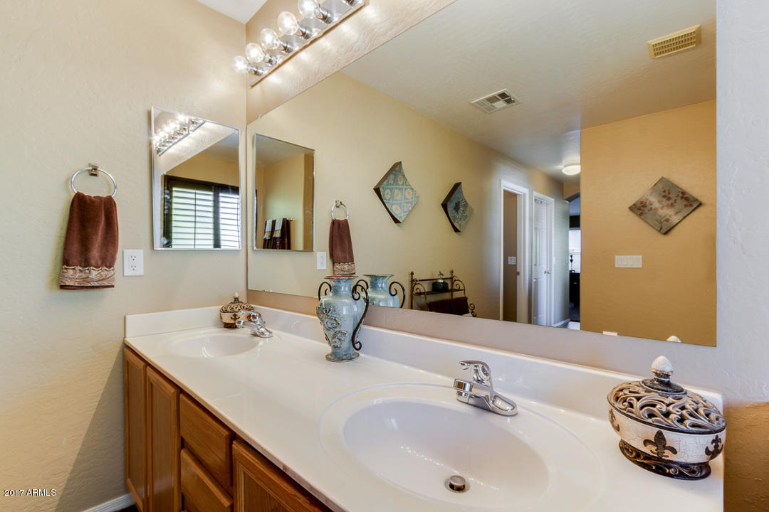 3917 E Sundance Ave, Gilbert, AZ 85297 photo 23