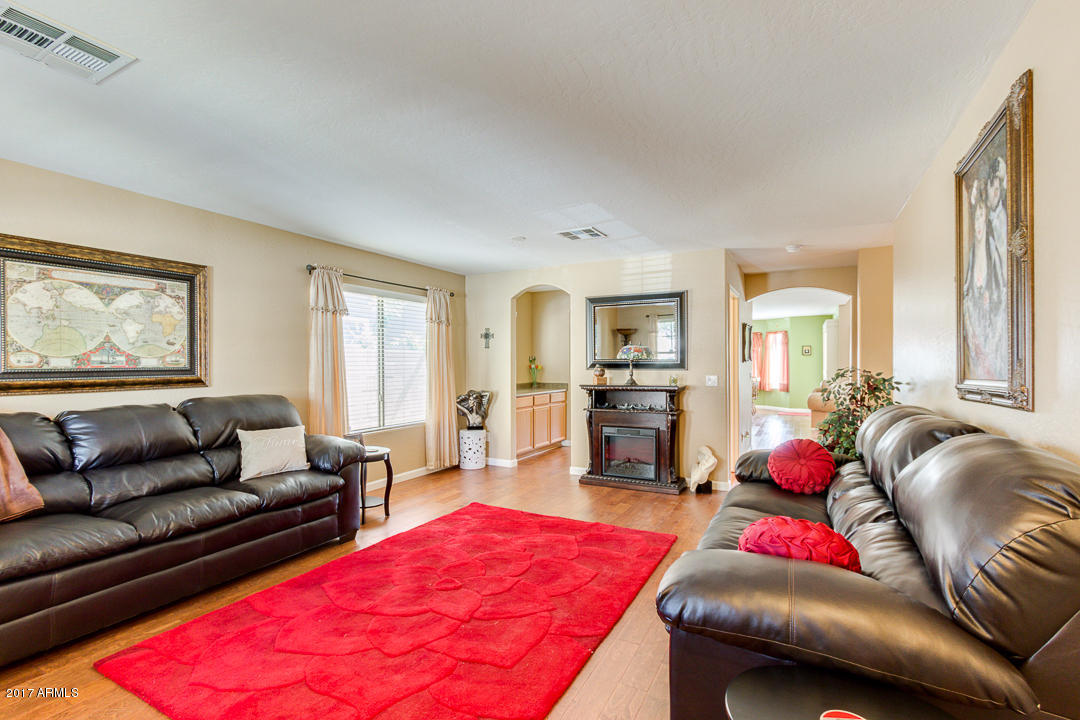 3917 E Sundance Ave, Gilbert, AZ 85297 photo 4