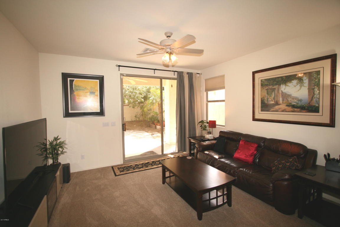 2715 E Carson Rd, Phoenix, AZ 85042 photo 9