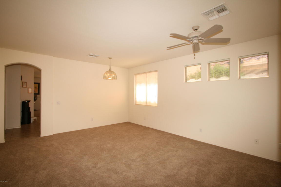 2715 E Carson Rd, Phoenix, AZ 85042 photo 2
