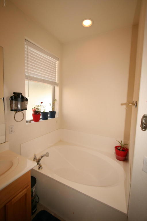 2715 E Carson Rd, Phoenix, AZ 85042 photo 16