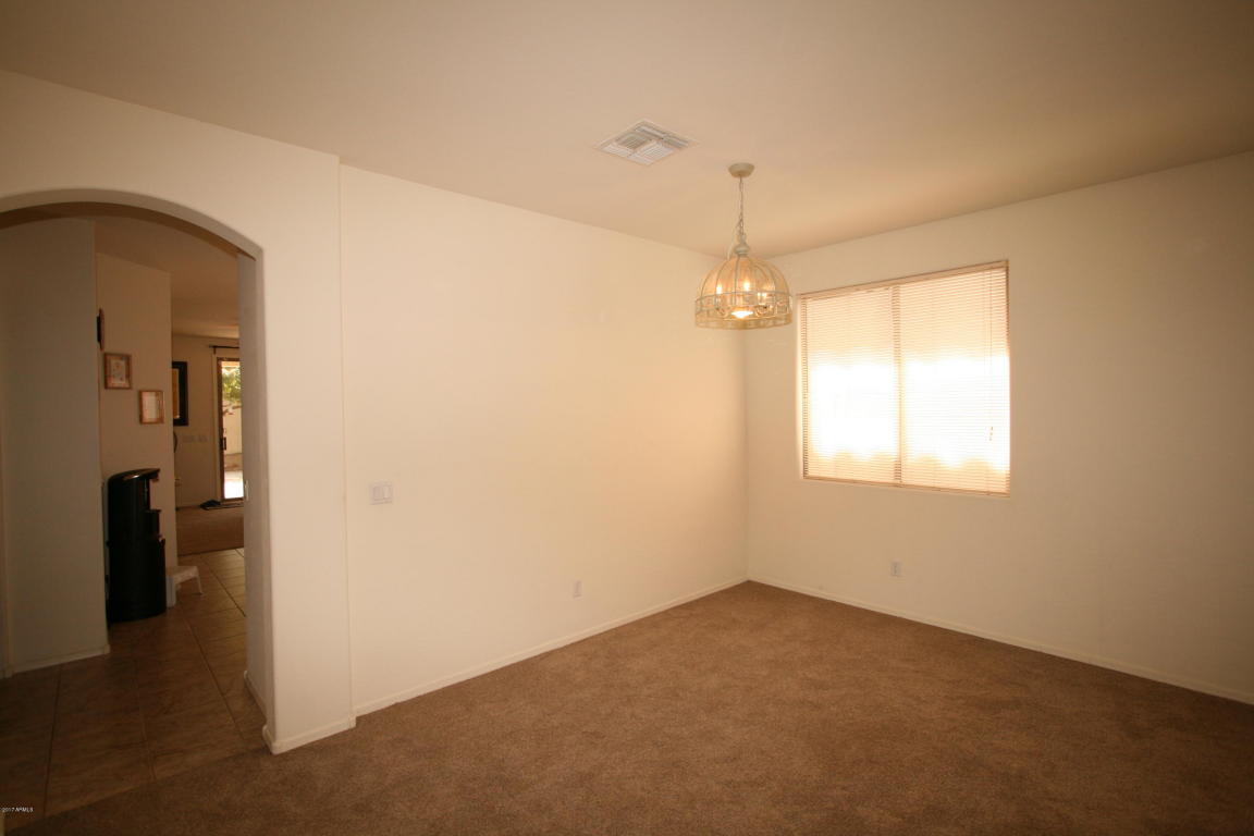 2715 E Carson Rd, Phoenix, AZ 85042 photo 3