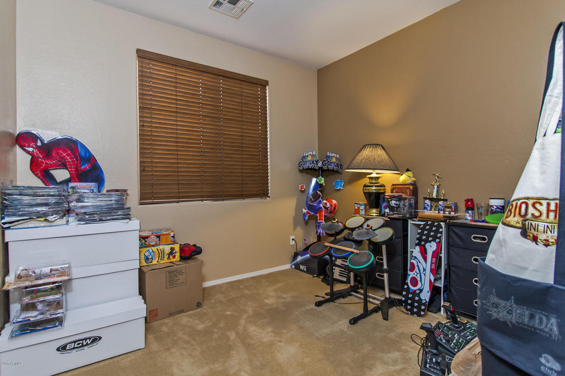 2597 E Megan St, Gilbert, AZ 85295 photo 8