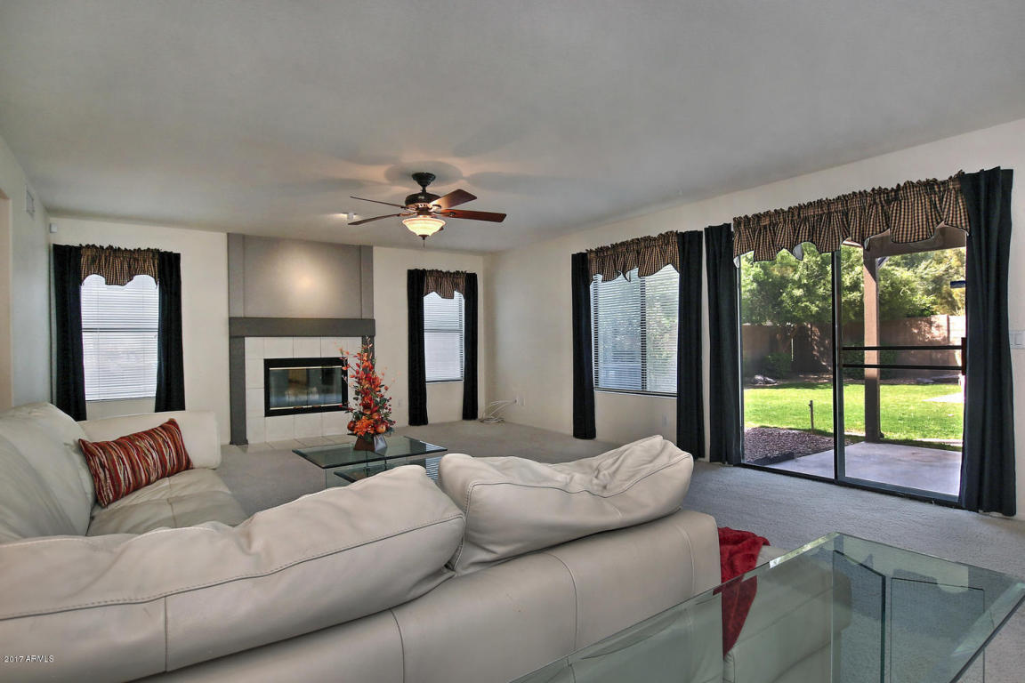 2040 E Parkside Ln, Phoenix, AZ 85024 photo 6