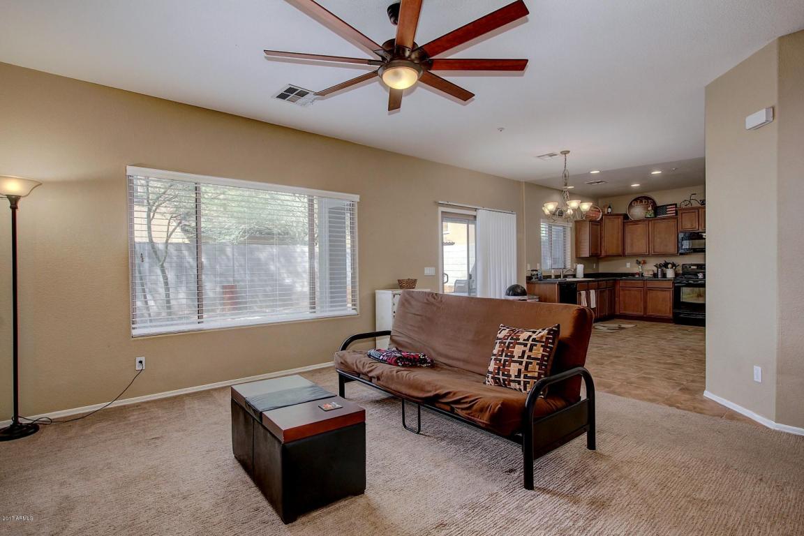 1490 Elgin St, Gilbert, AZ 85295 photo 5