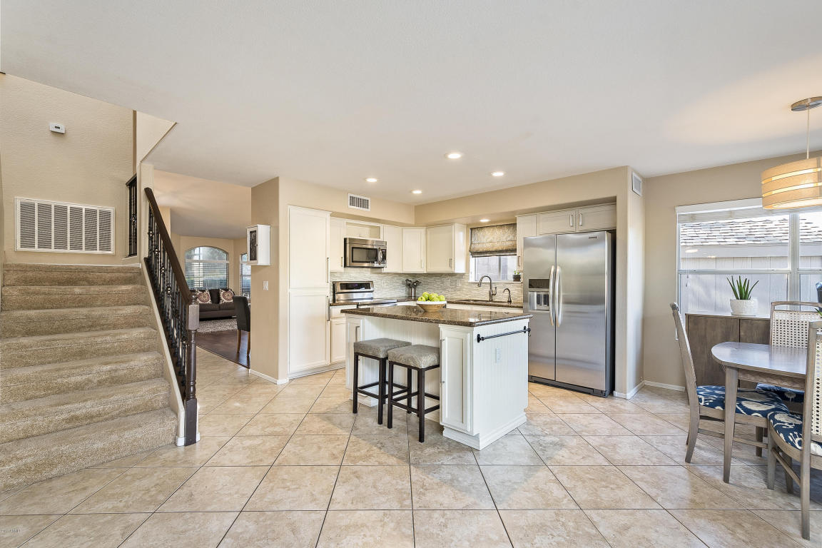 141 S Quartz St, Gilbert, AZ 85296 photo 6