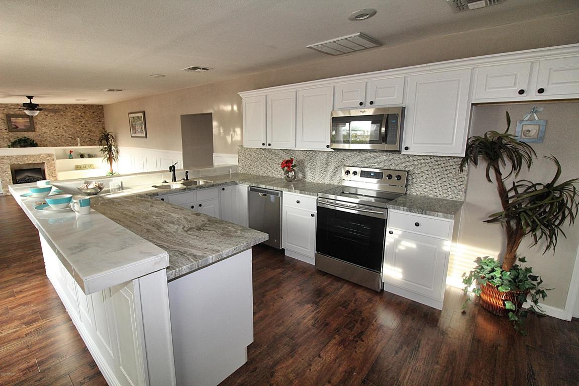 729 S Desert View Dr, Apache Junction, AZ 85120 photo 2