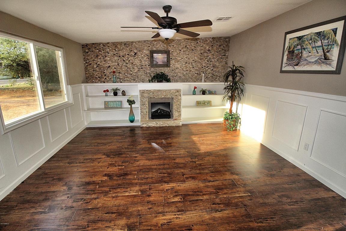 729 S Desert View Dr, Apache Junction, AZ 85120 photo 1