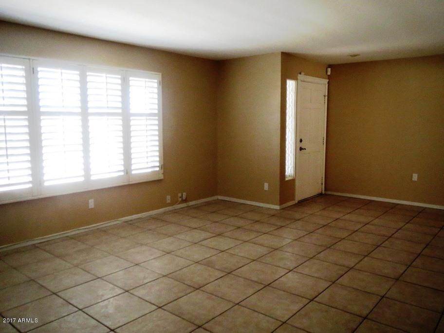 2637 E Marilyn Rd, Phoenix, AZ 85032 photo 4