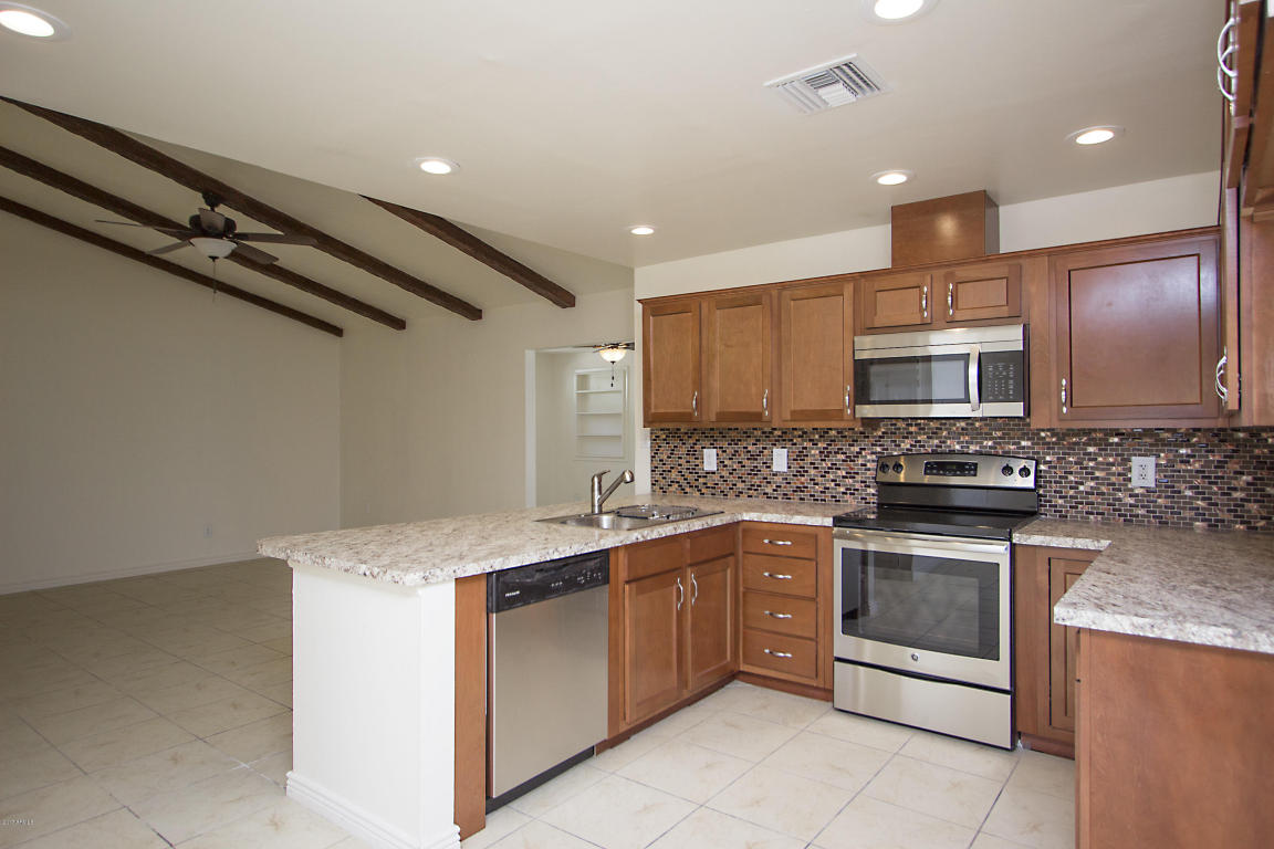 4115 N 85th Dr, Phoenix, AZ 85037 photo 2