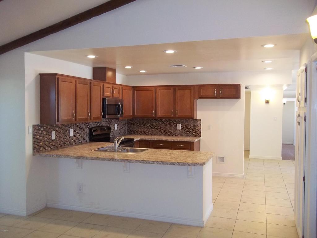 4115 N 85th Dr, Phoenix, AZ 85037 photo 4