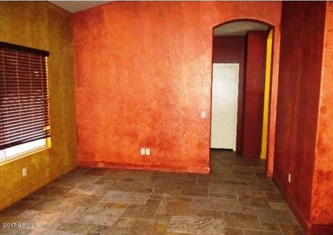 101 E Lavitt Ln, Phoenix, AZ 85086 photo 9