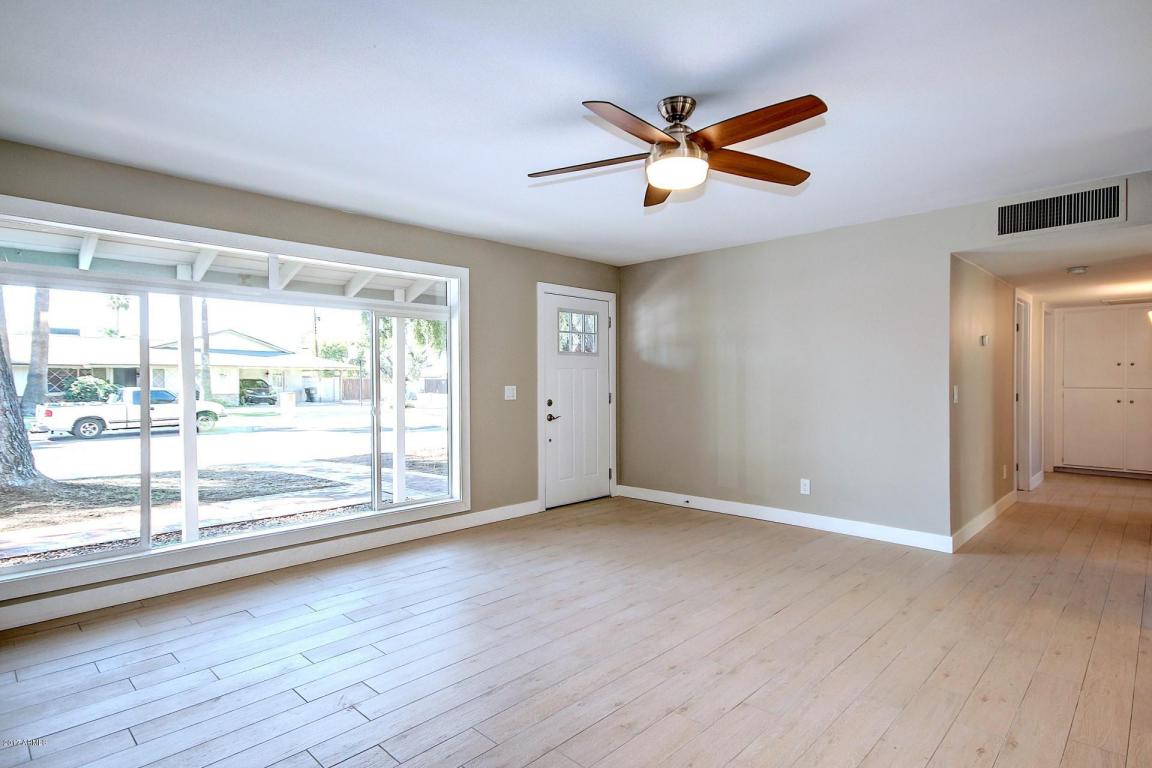 1812 W Lawrence Ln, Phoenix, AZ 85021 photo 4