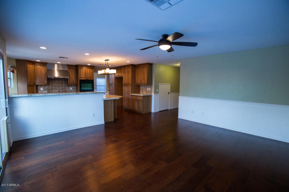 592 E Jasper Dr, Gilbert, AZ 85296 photo 8