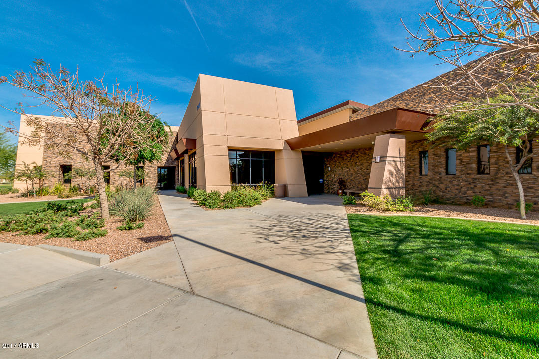 2202 E Galileo Dr, Gilbert, AZ 85298 photo 42