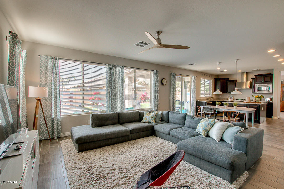 2202 E Galileo Dr, Gilbert, AZ 85298 photo 15