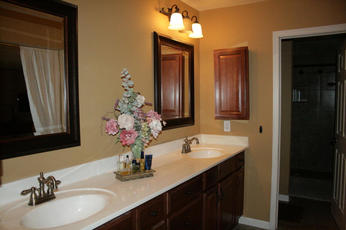 4423 E Beck Ln, Phoenix, AZ 85032 photo 11