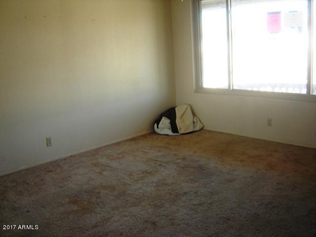 6433 E Dallas St, Mesa, AZ 85205 photo 2