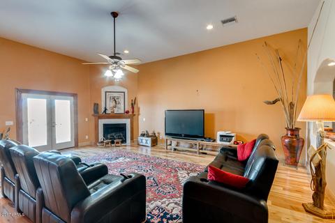 606 E Tanya Trl, Phoenix, AZ 85086 photo 6