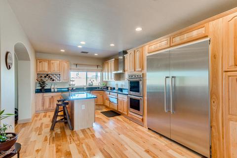 606 E Tanya Trl, Phoenix, AZ 85086 photo 9
