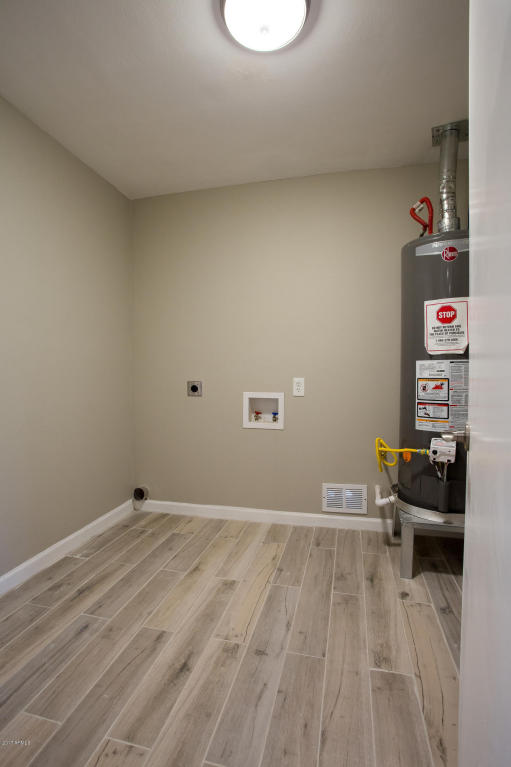 1733 E Dana Ave, Mesa, AZ 85204 photo 9