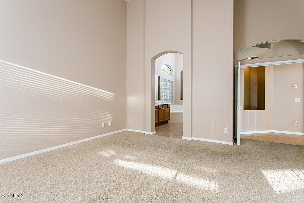 6732 S Crestview Dr, Gilbert, AZ 85298 photo 10