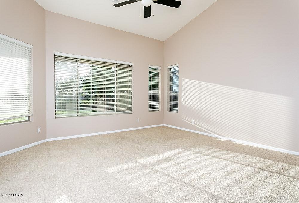 6732 S Crestview Dr, Gilbert, AZ 85298 photo 9