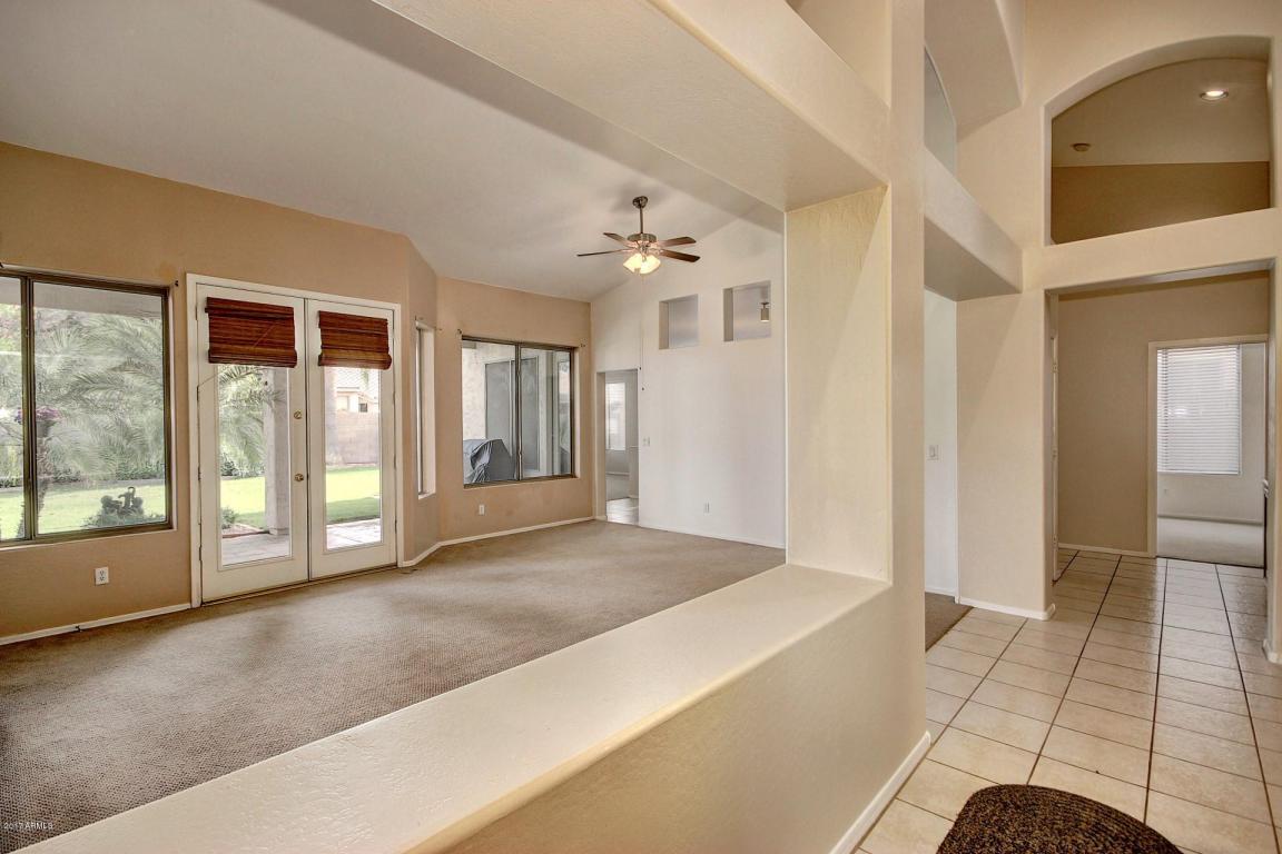1859 E Campbell Ave, Gilbert, AZ 85234 photo 9